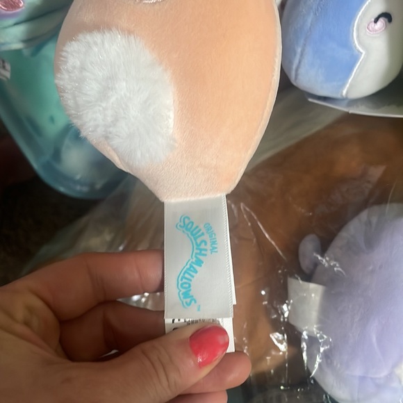 Quinn Squishmallow Clip - Picture 3 of 4